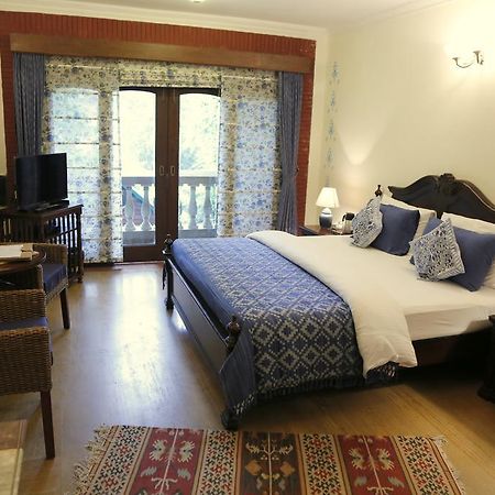 The Estate Villa Nuova Delhi Esterno foto