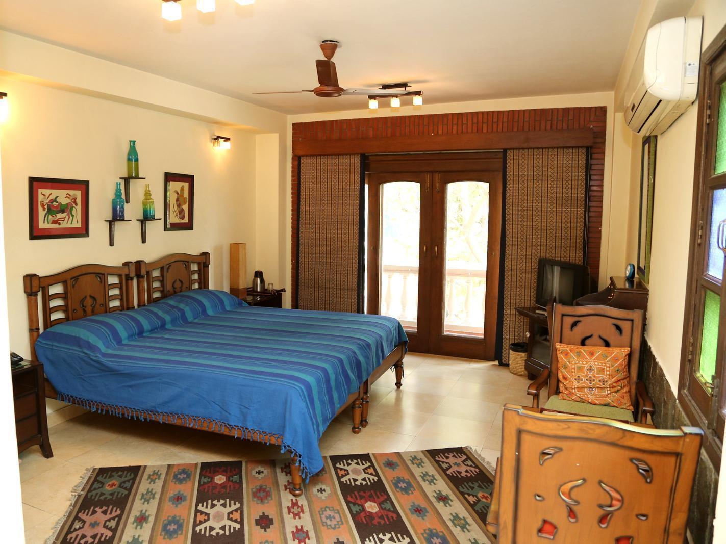 The Estate Villa Nuova Delhi Esterno foto