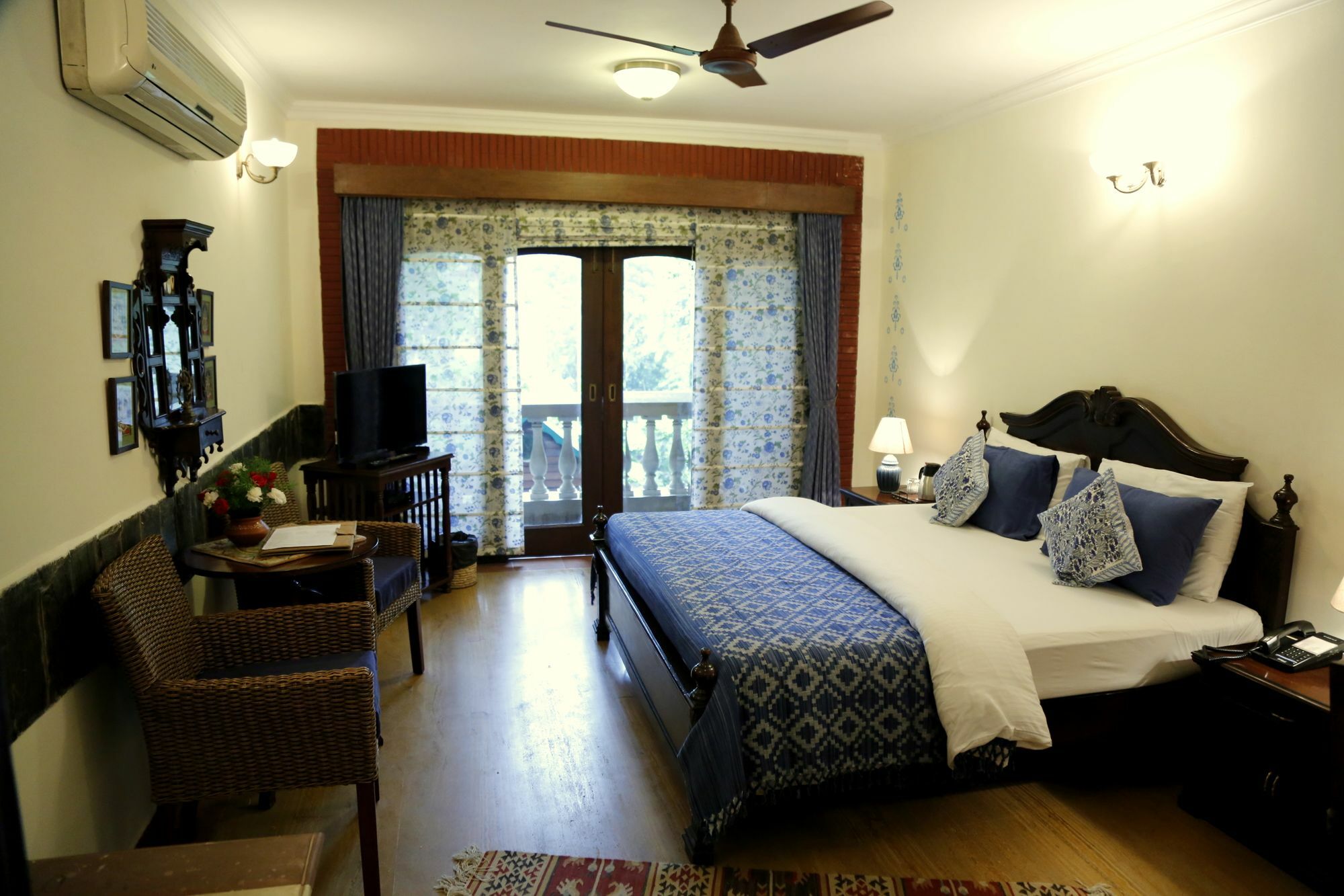 The Estate Villa Nuova Delhi Esterno foto